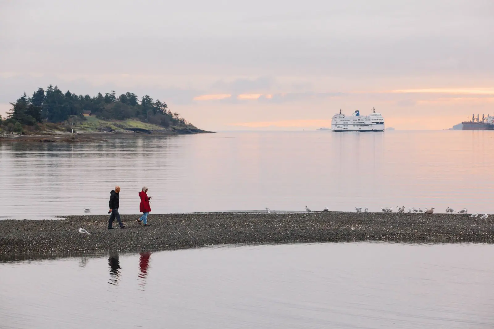 Departure Bay Beach Ben Giesbrecht | Tourism Nanaimo Departure Bay Beach Ben Giesbrecht | Tourism Nanaimo