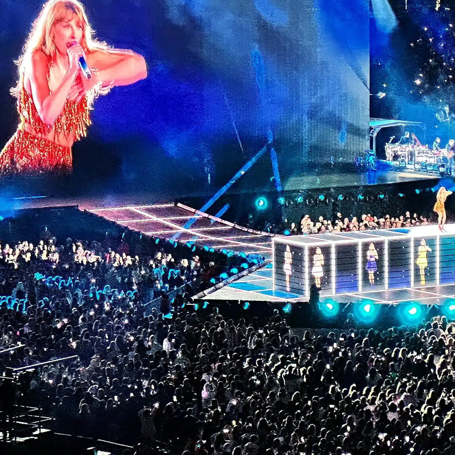 Taylor Swift 3 Taylor Swift 3